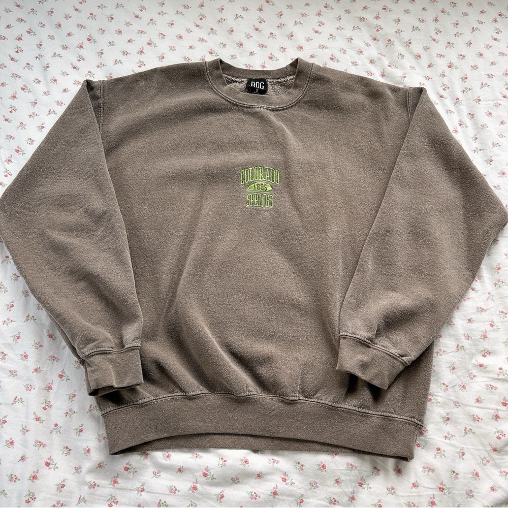 Urban outfitters BDG vintage style crew neck